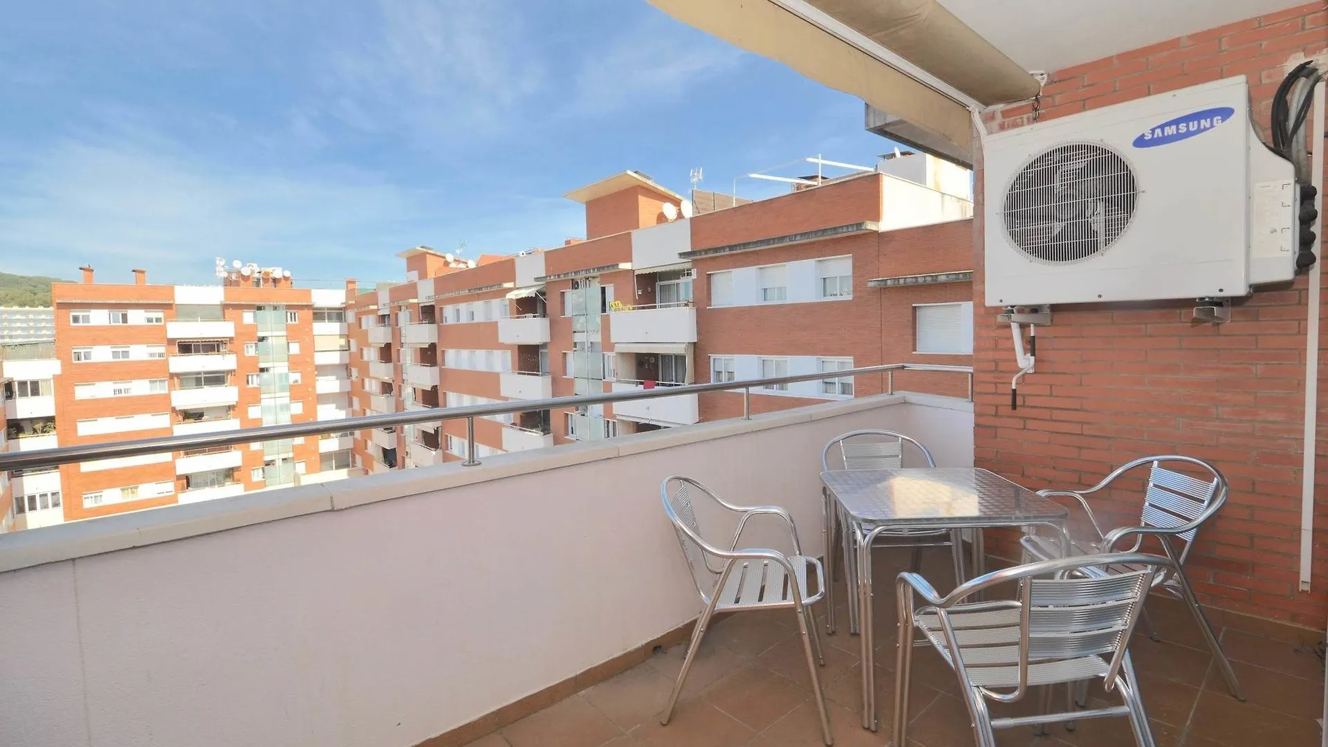 Apartamento Arina Lloretholiday Lloret de Mar 0*,  Spain