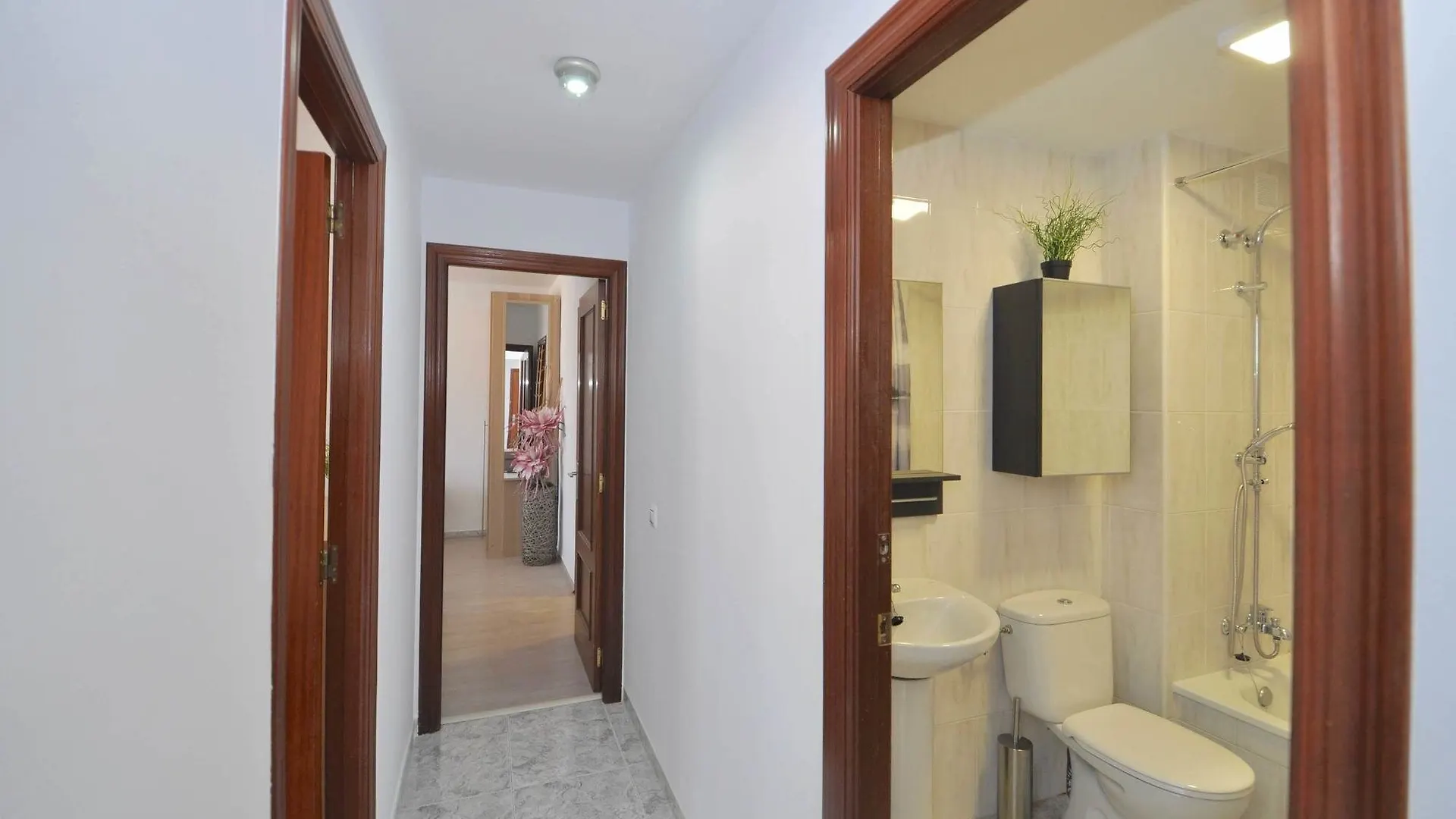 Apartamento Arina Lloretholiday 滨海略雷特
